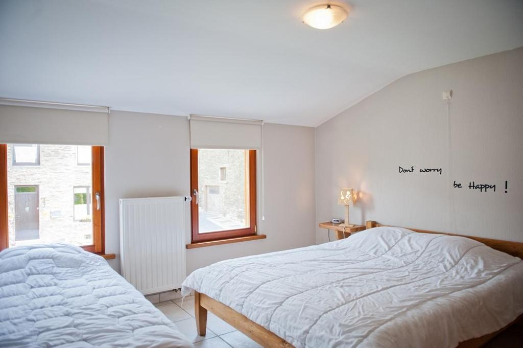 Chez Eloy Villa Rochehaut Exteriör bild